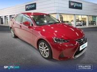 Lexus Is 2.5 300h  Parking Executive
