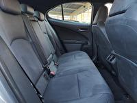 Lexus UX 250h