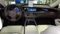 LEXUS 500h Luxury Art Wood L-White 904€/mes