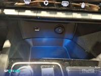 Peugeot 3008 180 e-EAT8 Allure Pack