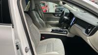Volvo V60 T6 Recharge Inscription Core AWD Auto 257 kW (350 CV)