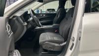 Volvo Xc60 T6 Recharge Core AWD Auto 257 kW (350 CV)