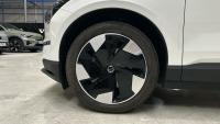 Volvo Ex30 Single Motor Extended Range Plus Auto 200 kW (272 CV)
