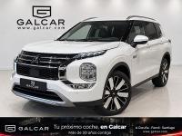 Mitsubishi Outlander PHEV 4WD Kaiteki