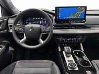 Mitsubishi Outlander PHEV 4WD Kaiteki
