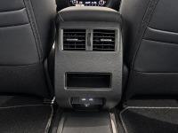 Mitsubishi Outlander PHEV 4WD Kaiteki
