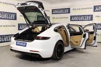 Porsche 4 E Hybrid 462cv