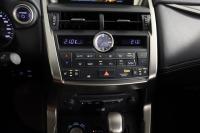 Lexus Luxury 4WD 197cv