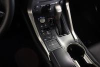 Lexus Luxury 4WD 197cv
