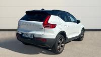 Volvo Xc40 2.0 B4 G AWD R-Design Auto