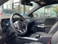 MERCEDES-BENZ Eqa 300 4MATIC
