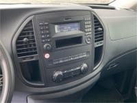 MERCEDES-BENZ Vito e-Vito 111 Furgón Larga