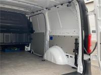MERCEDES-BENZ Vito e-Vito 111 Furgón Larga