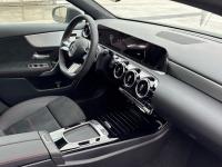 MERCEDES-BENZ Clase A 250 e Compacto con tecnología híbrida EQ