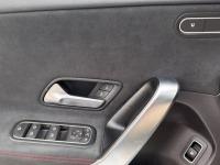 MERCEDES-BENZ Clase A 250 e Compacto con tecnología híbrida EQ