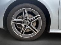 MERCEDES-BENZ Clase A 250 e Compacto con tecnología híbrida EQ