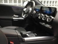 MERCEDES-BENZ Eqa 250 AMG Line