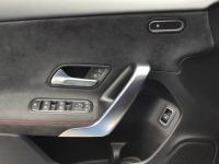 MERCEDES-BENZ Clase A 250 e Compacto con tecnología híbrida EQ