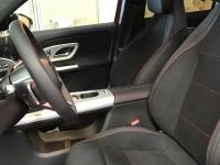 MERCEDES-BENZ Clase Glb 200 con tecnología híbrida