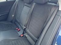MERCEDES-BENZ Clase C 300 e con tecnología híbrida EQ