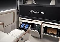Lexus LM Hybrid
