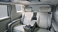 Lexus LM Hybrid