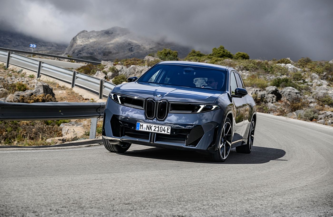 BMW iX3 2026: el SUV eléctrico que marca un antes y un después con 5 estrellas Euro NCAP y una carga ultrarrápida