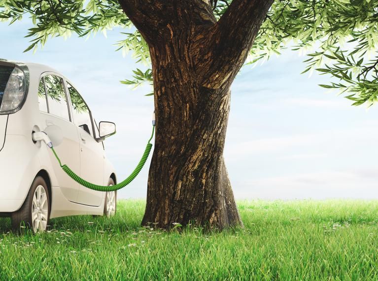 Cuidado del vehículo eléctrico en verano