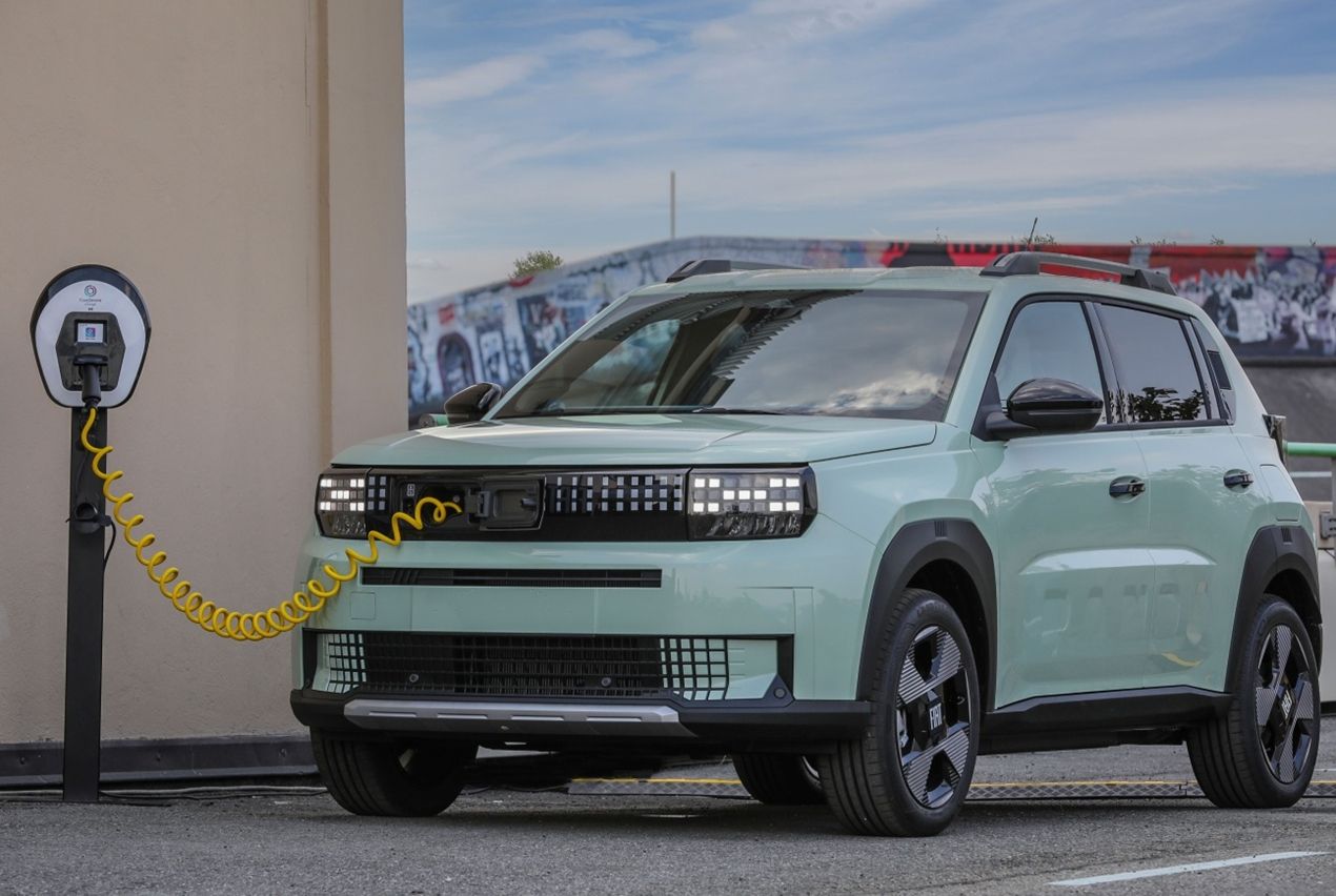 Fiat Grande Panda: así es el urbano que apuesta por la electrificación con versiones híbrida y eléctrica desde menos de 18.000 euros