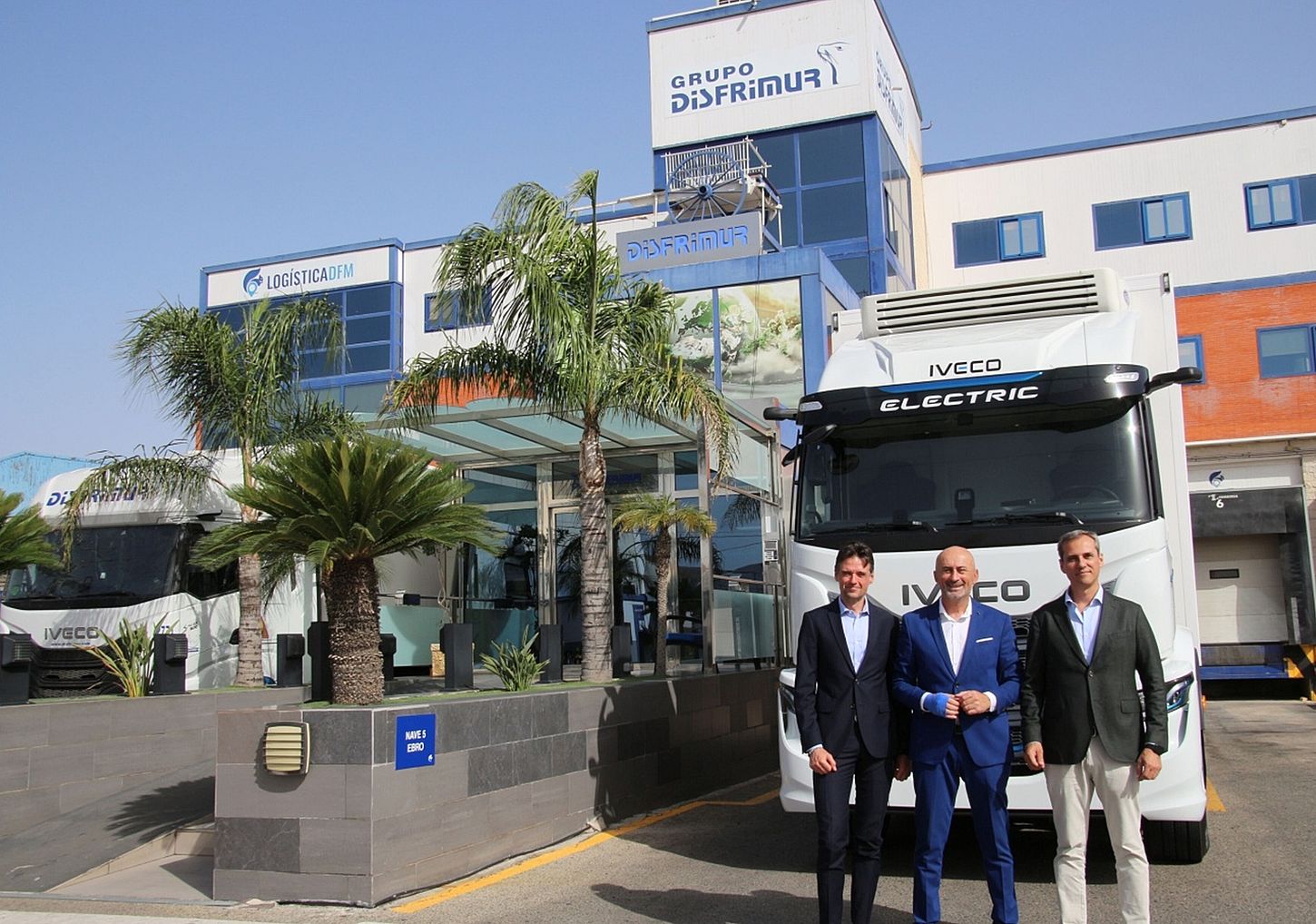 IVECO entrega el primer camión pesado 100% eléctrico en España: así es el nuevo S-eWay que ya opera con Disfrimur