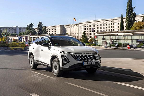 OMODA 5 SHS-H: 224 CV, etiqueta ECO y un precio que pone el foco en este SUV híbrido