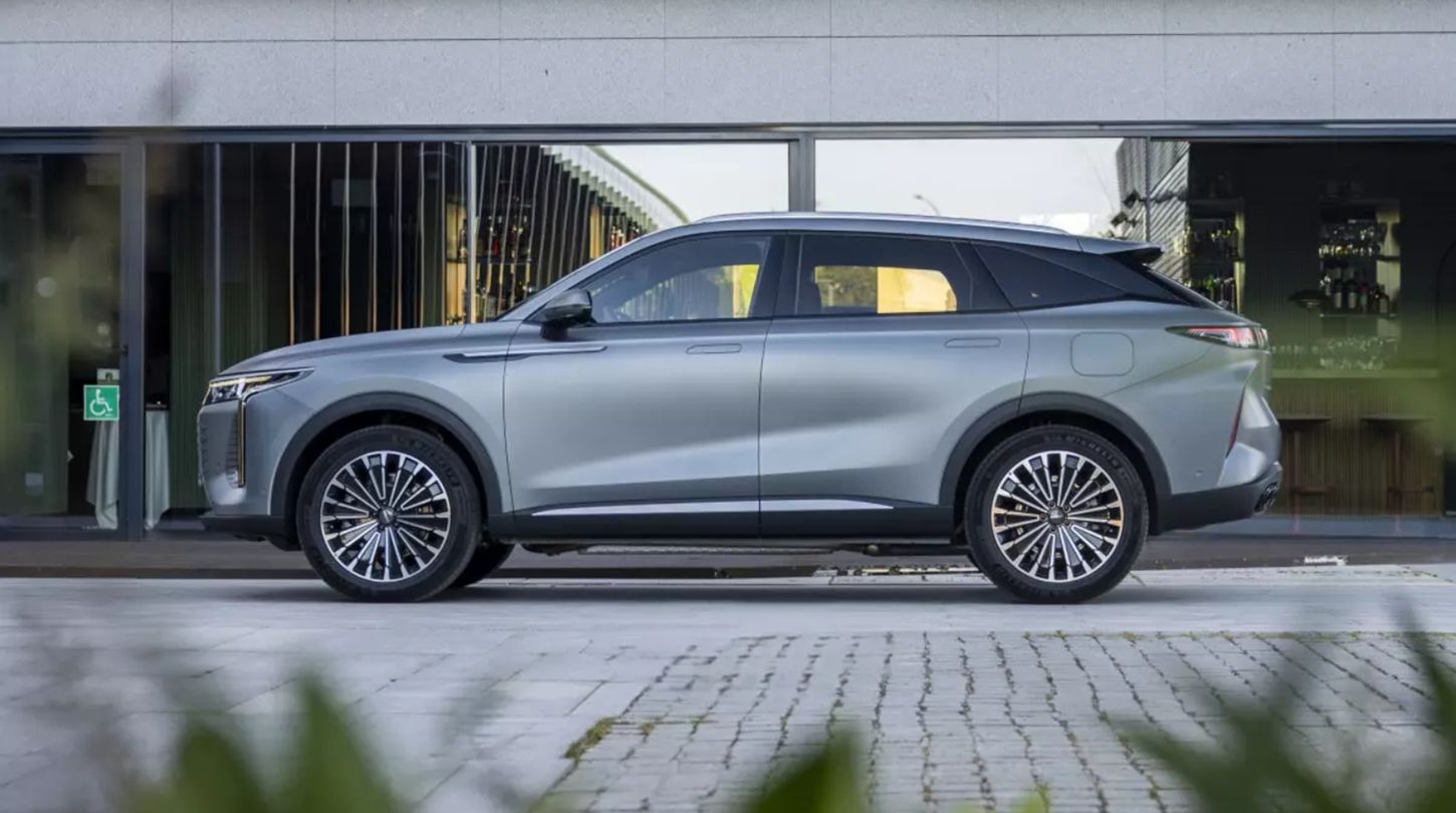 Omoda 9 SHS: el SUV híbrido enchufable premium que redefine la movilidad