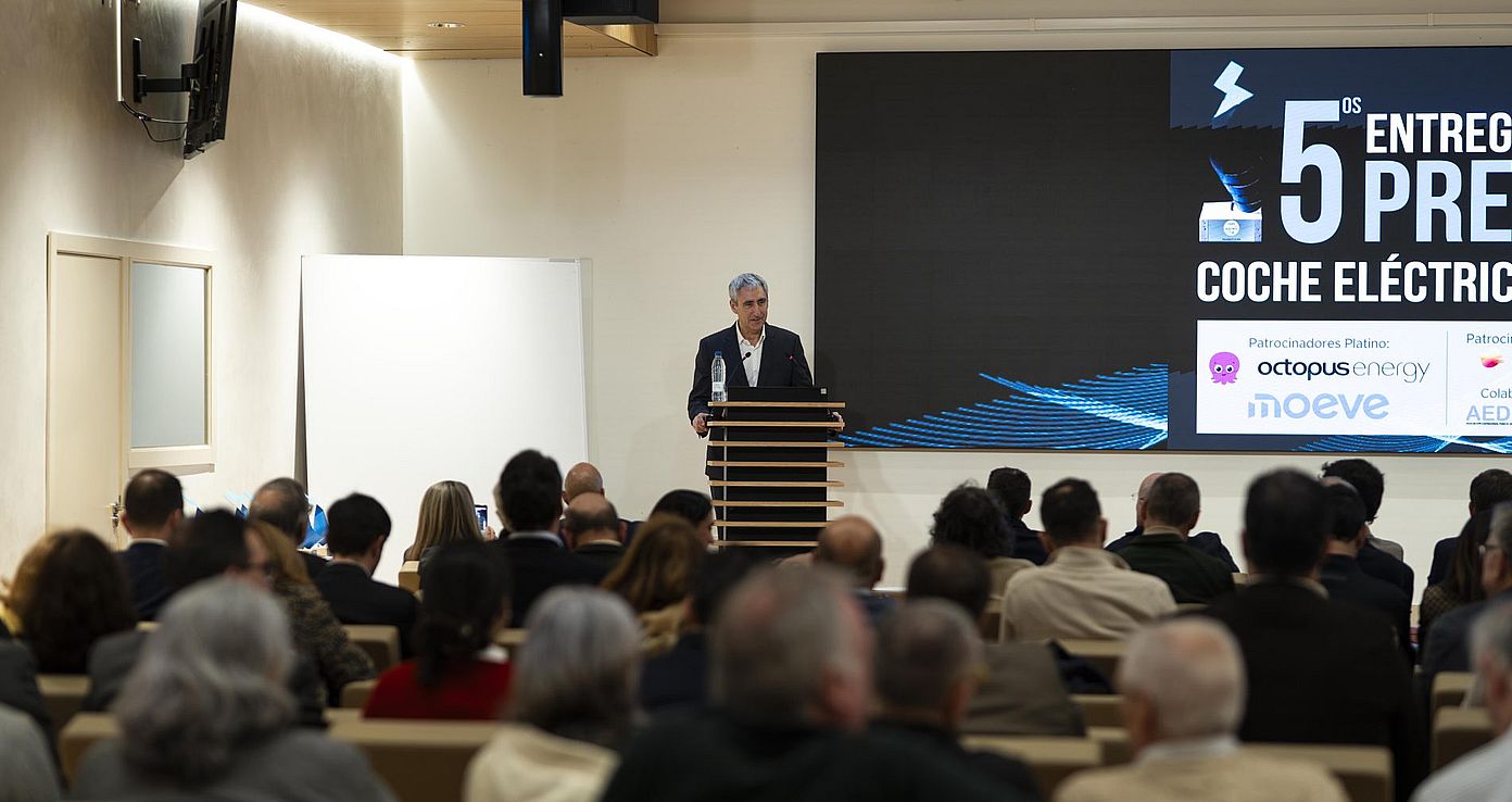 Premios Coche Eléctrico del Año 2025: marcas ganadoras, claves de la gala y el veredicto de los usuarios