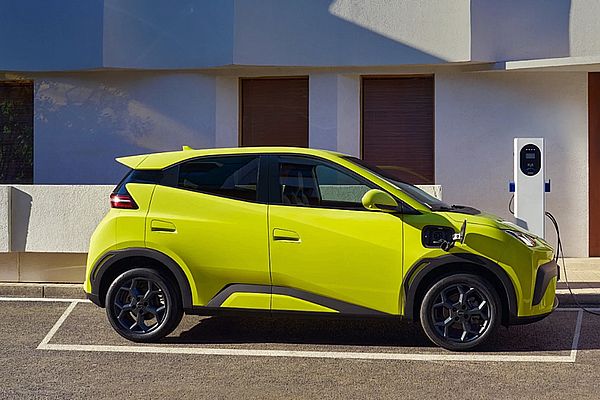 ¿Qué vehículo me compro en 2026: eléctrico, híbrido convencional o híbrido enchufable?