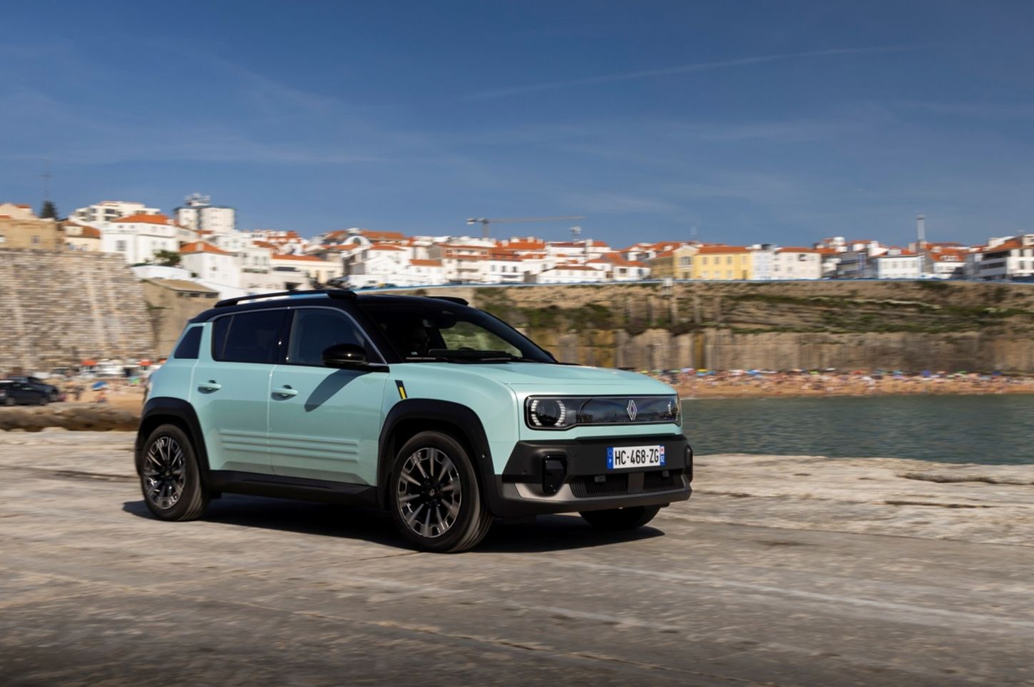 Renault 4 E-Tech Eléctrico: SUV compacto con hasta 150 CV y más de 400 km de autonomía